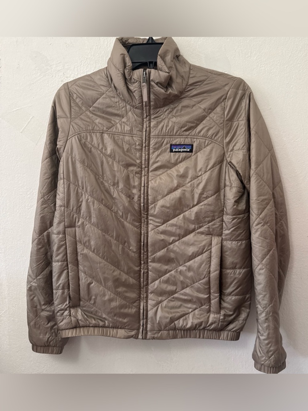 Patagonia Khaki Fuffer Jacket Puff Insulated Quilted Full Women’s XS